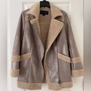 NEW/unworn Zara double faced faux shearling coat